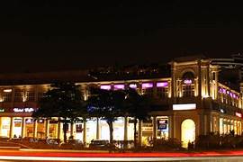 Connaught Place Honeymoon Tour